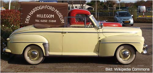 1946er Ford Super De Luxe Cabrio