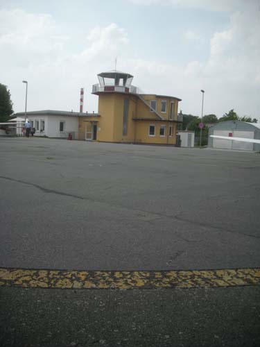 Tower Flugplatz Griesheim Tower Flugplatz Griesheim