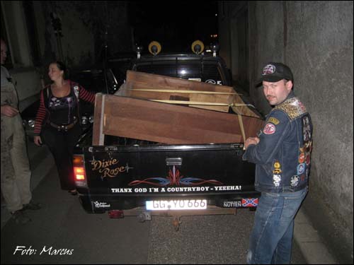 Klavier auf Pickup Klavier auf Pickup