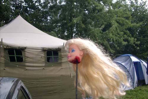 Barbiekopf als Antennenball