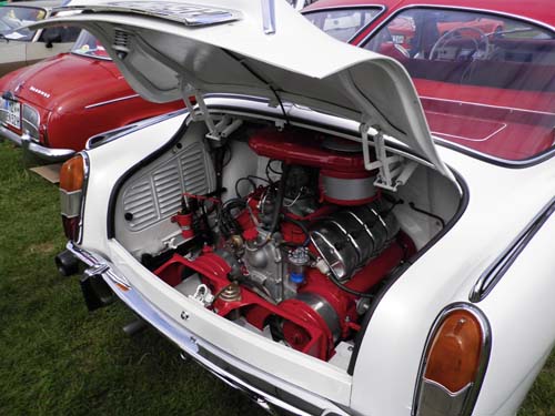 Tatra V8