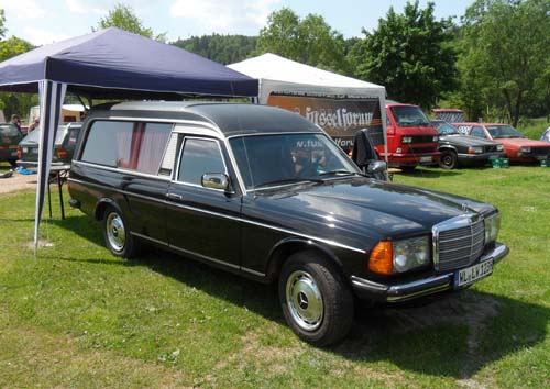 W123 Bestatter