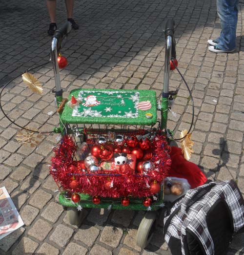 Weihnachtsrollator