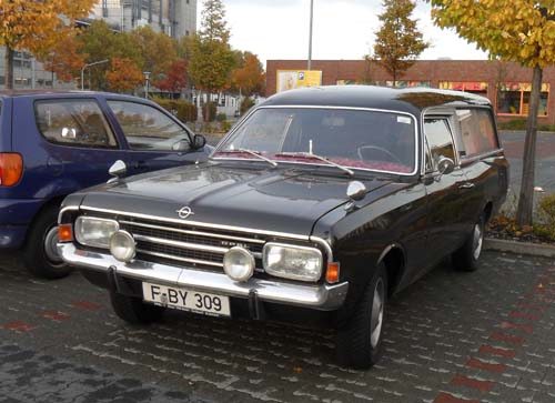 Opel Rekord C Leichenwagen