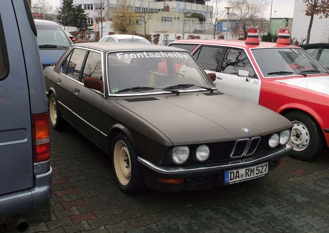 BMW E28